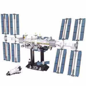 876pcs Ideas 21321 International Space Station Building Blocks Kit Bricks Classic Movie Model Kids Toys Boys Toy Children Gift - Image 2
